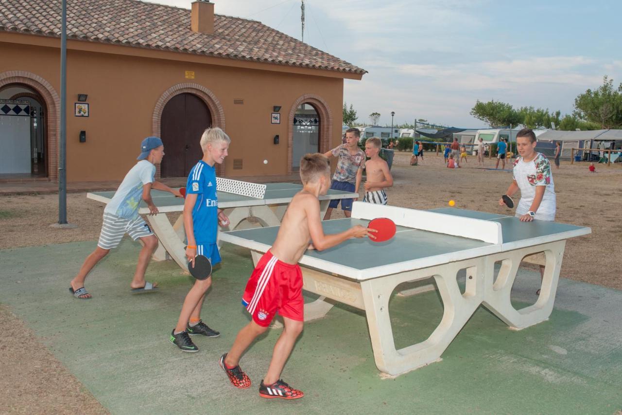 Camping & Bungalows Platja Brava Pals Eksteriør billede