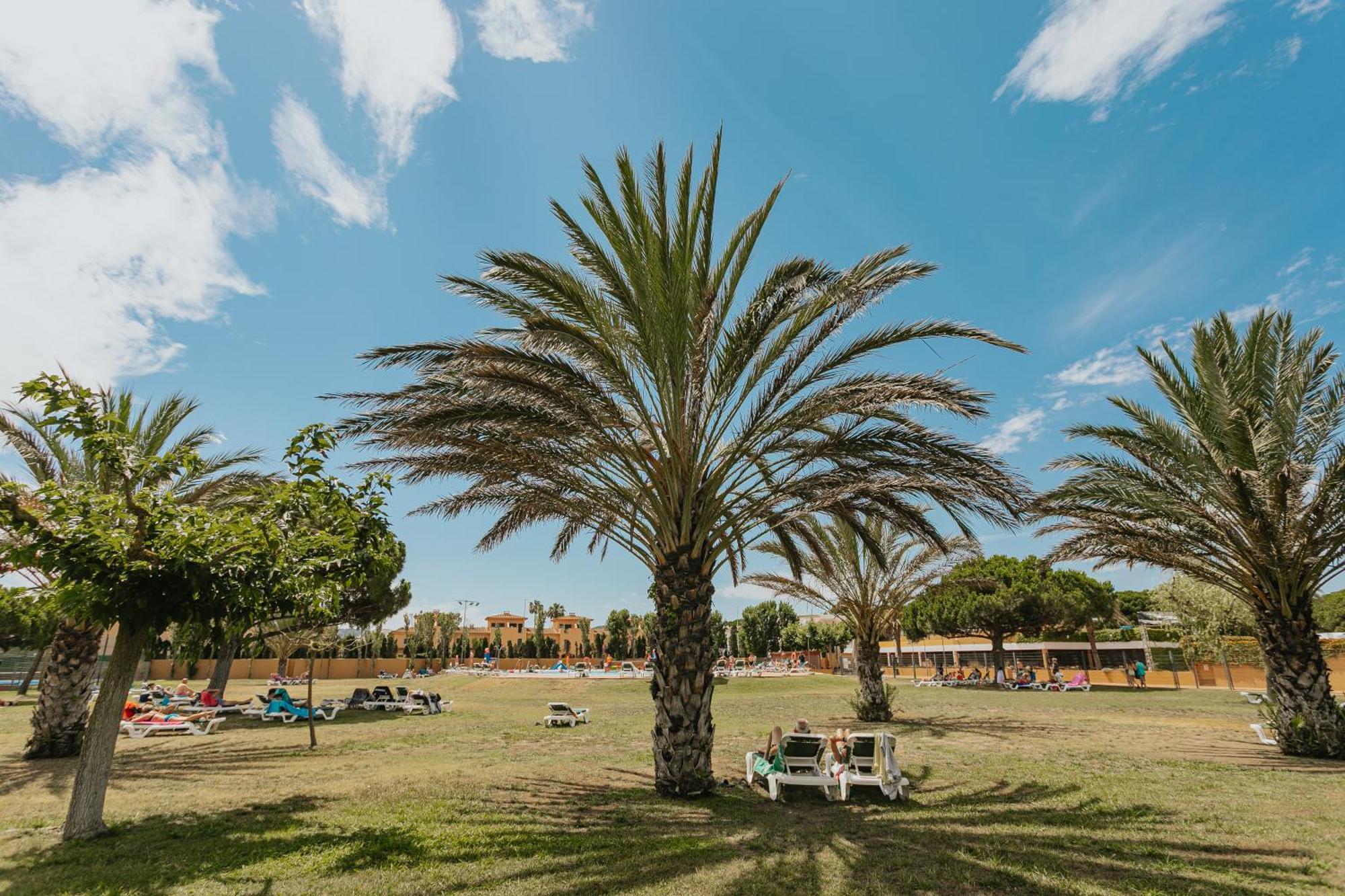 Camping & Bungalows Platja Brava Pals Eksteriør billede