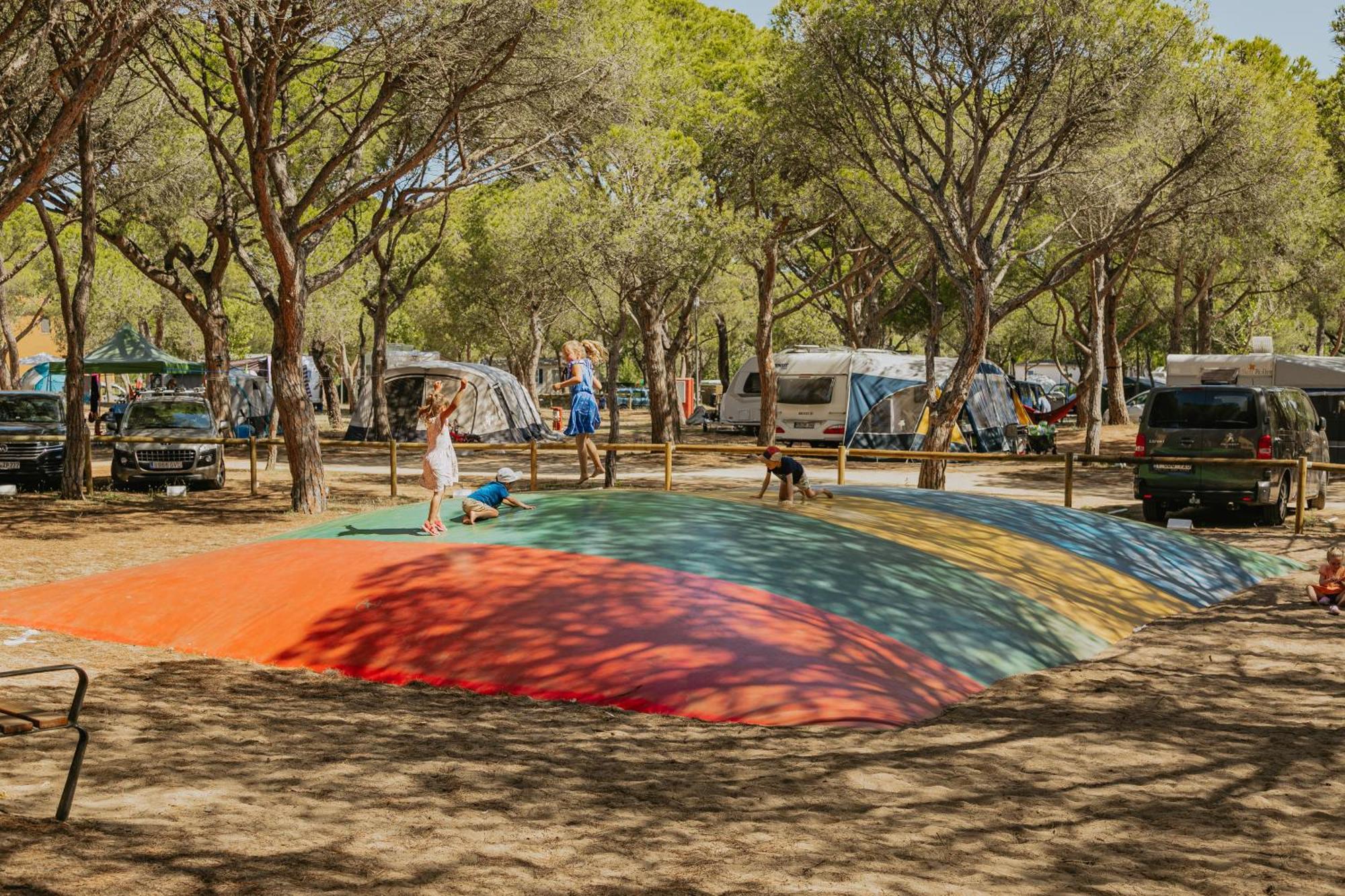 Camping & Bungalows Platja Brava Pals Eksteriør billede